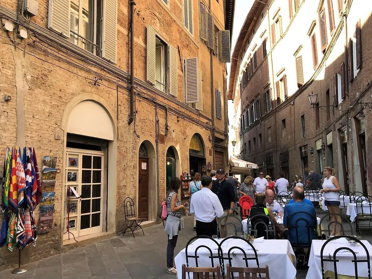 Apartment The Blue Lodge-Cozy Flat Close To Piazza Del Campo Siena